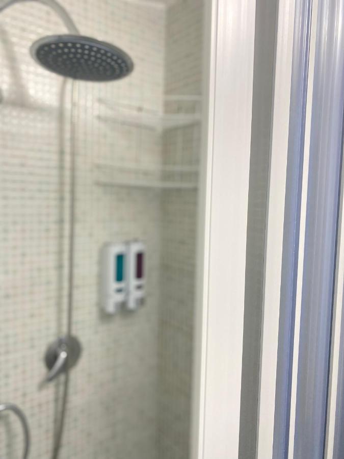 Blu Airport Room 菲乌米奇诺 外观 照片
